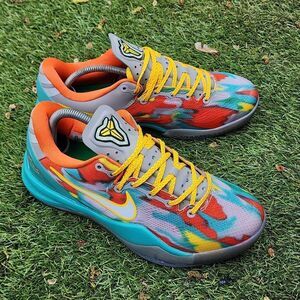 KOBE 8 POTRO - Mens Sneakers - SIZE 7.5